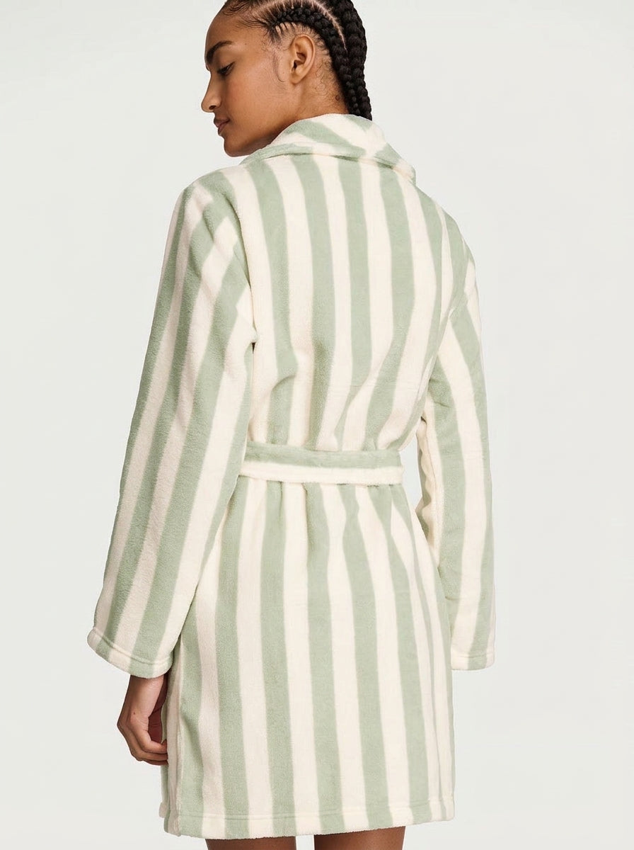The Loftelle Plush Robe®