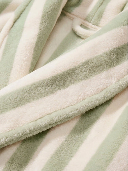 The Loftelle Plush Robe®